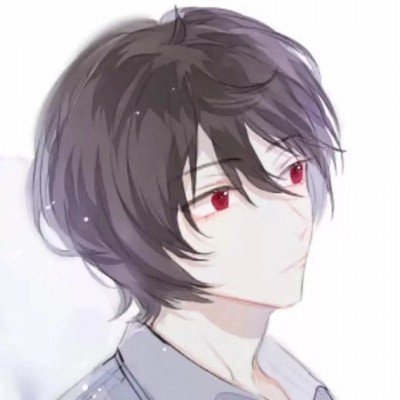 11岁女孩患病眼变绿